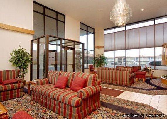 Days Inn & Suites By Wyndham Logan Interno foto