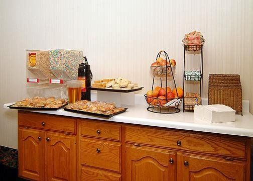 Days Inn & Suites By Wyndham Logan Ristorante foto